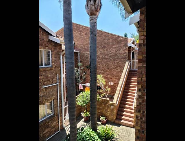 3 BEDROOM APARTMENT FOR SALE IN EASTLEIGH
